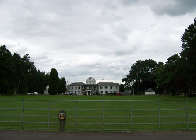 St Andrews University Observatory - geograph.org.uk - 4602650.jpg