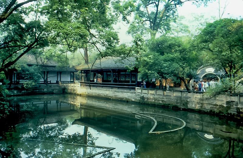 Autumn 1980 in Suzhou 01.jpg
