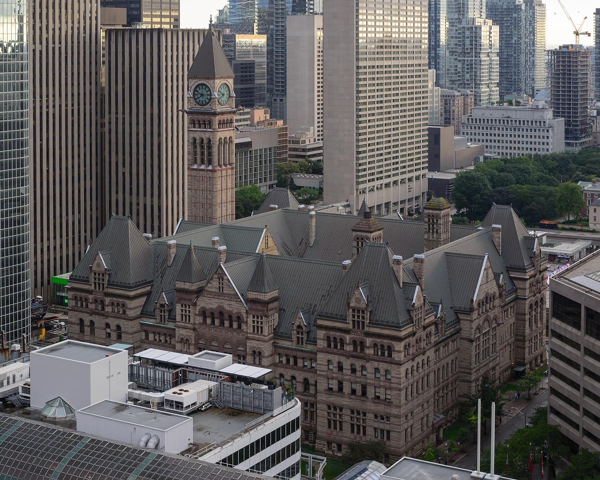 Old Toronto City Hall August 2017 01.jpg