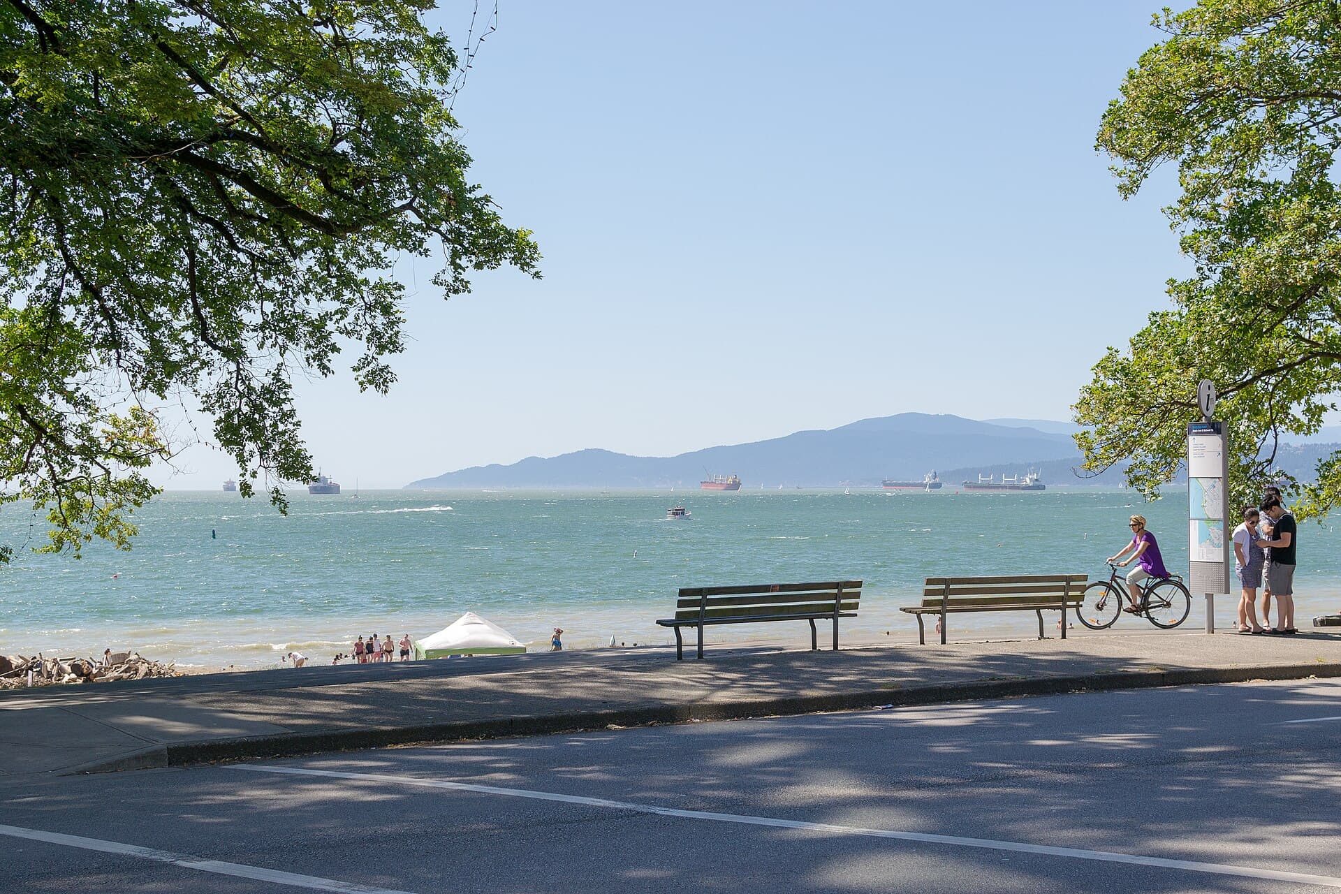 English Bay Vancouver 06.jpg