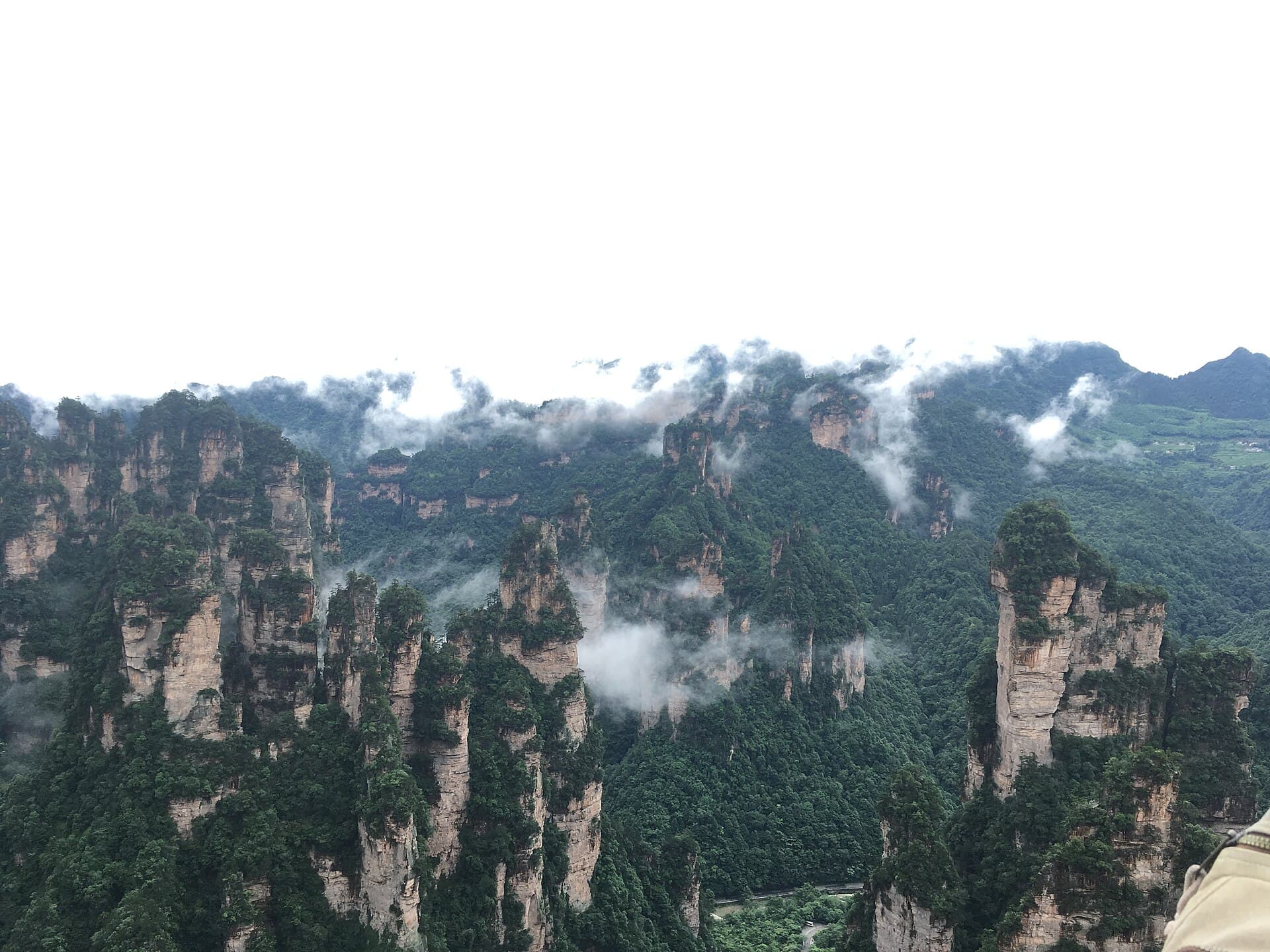 Rock formations in Zhangjiajie National Park(张家界).jpg