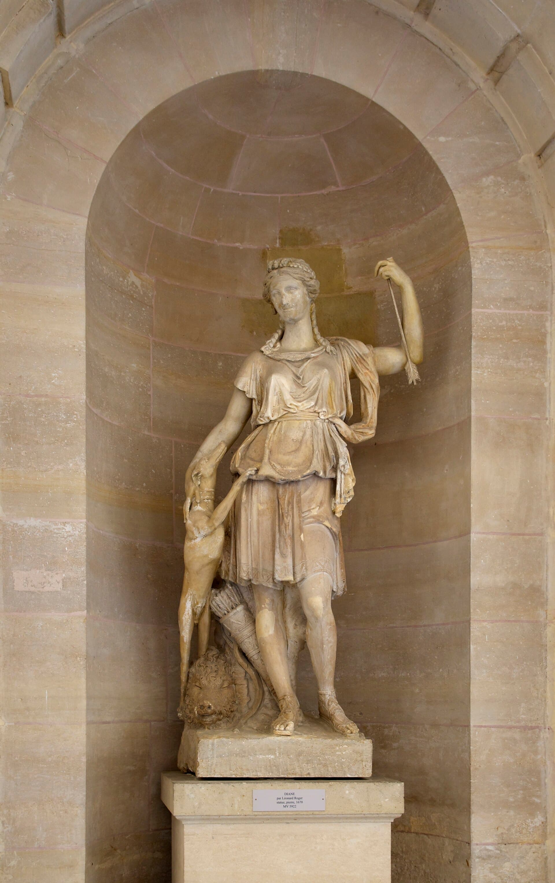 Diane Léonard Roger Versailles MV5922.jpg