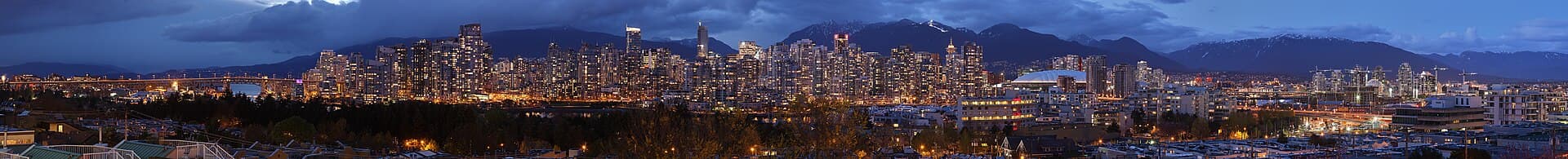Vancouver dusk pano.jpg