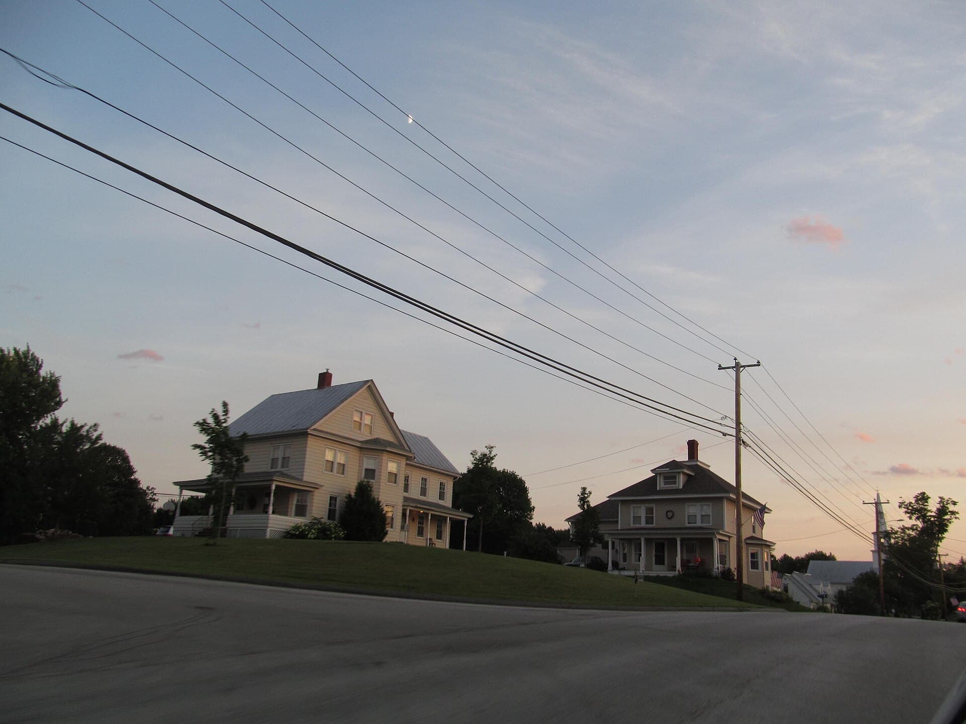 Albion, Maine (15522671659).jpg