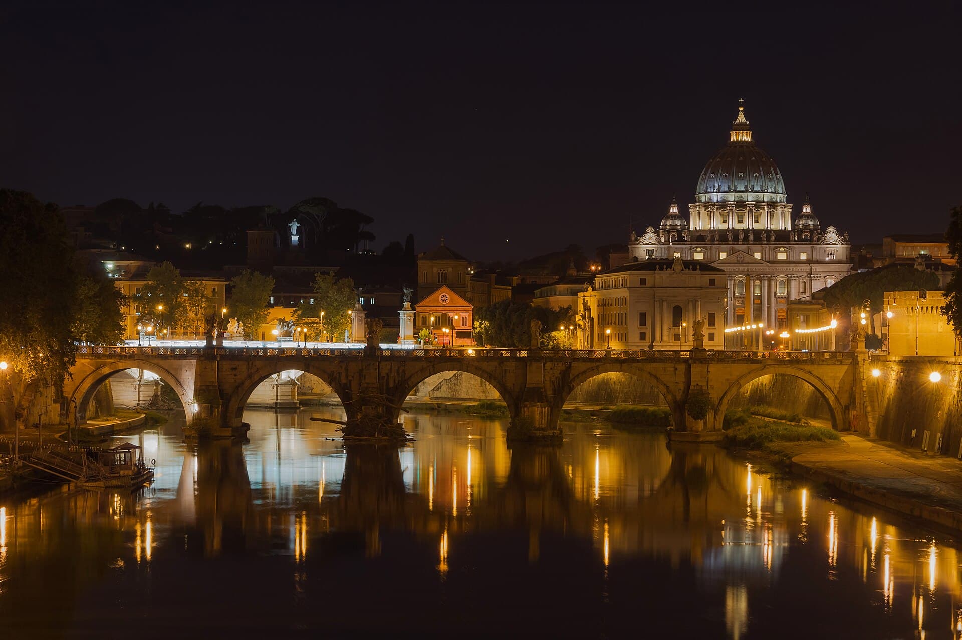 Saint Peter's Basilica, Sant'Angelo bridge, by night, Rome, Italy.jpg