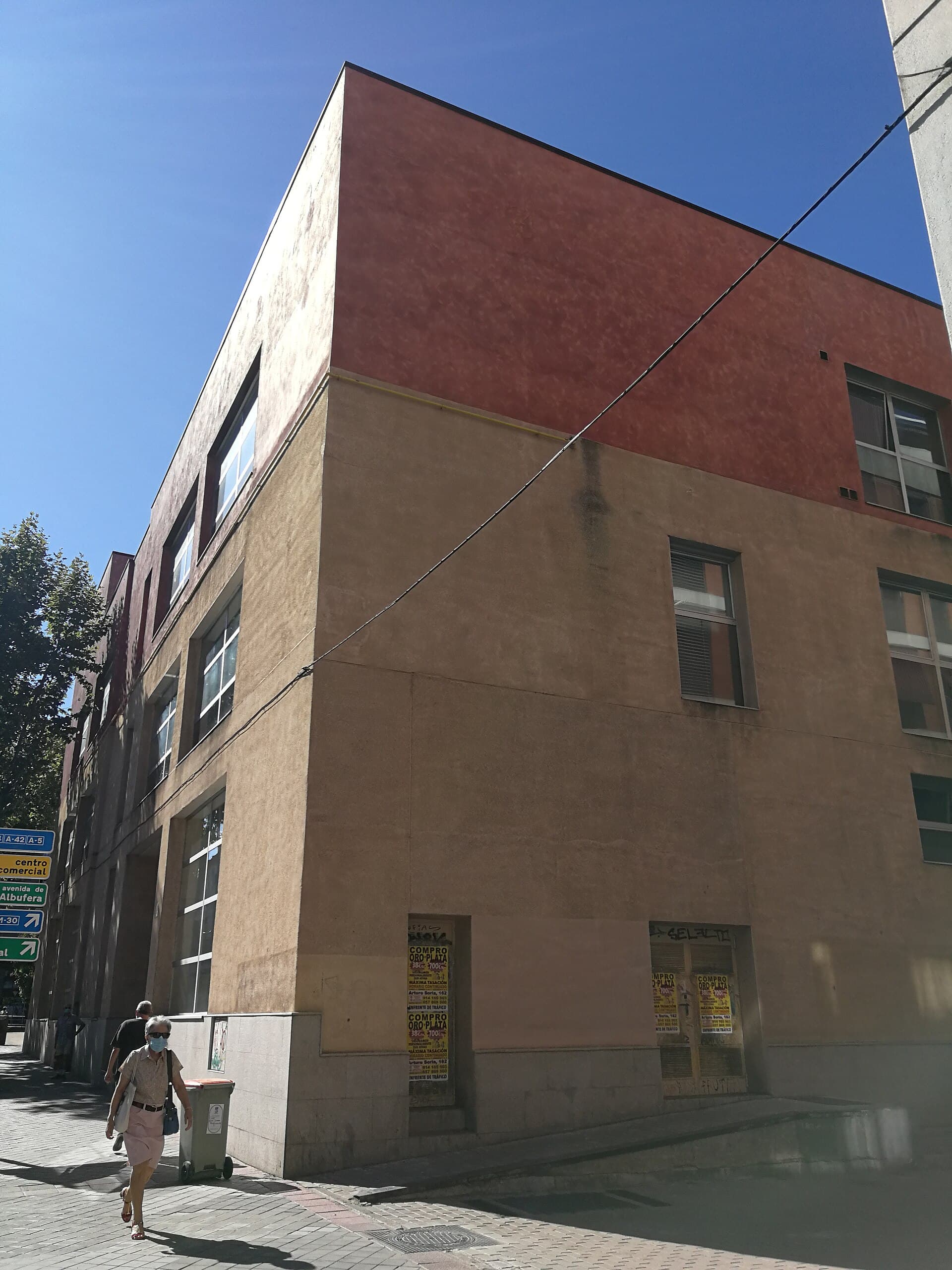Madrid 1 Centro Municipal de Mayores Benito Pérez Galdós Retiro Pacífico mjsm 01.jpg
