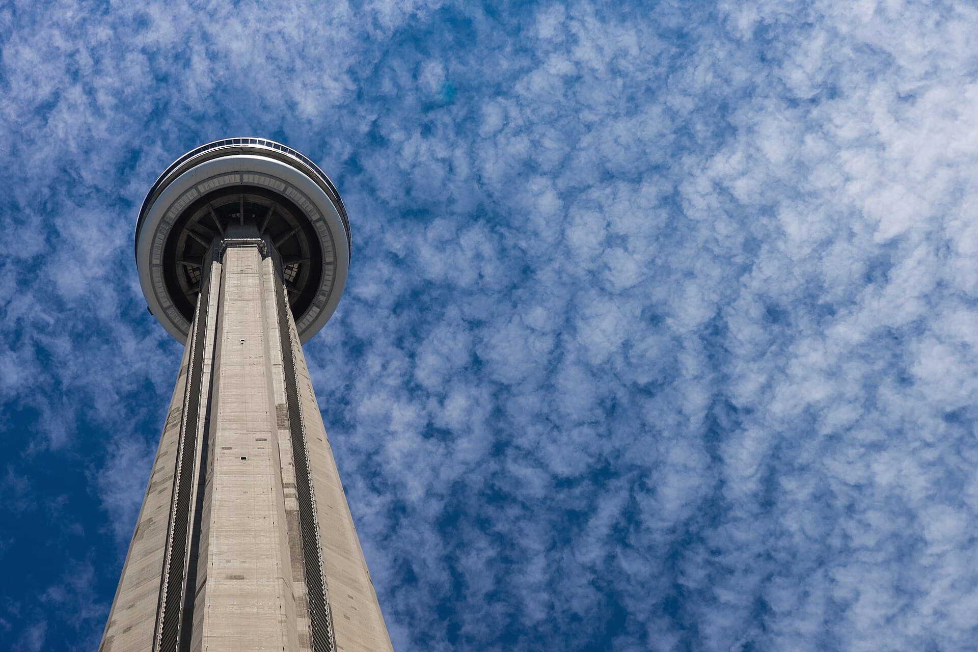 CN Tower, Toronto, Canada (Unsplash DJ kOgH5u0o).jpg