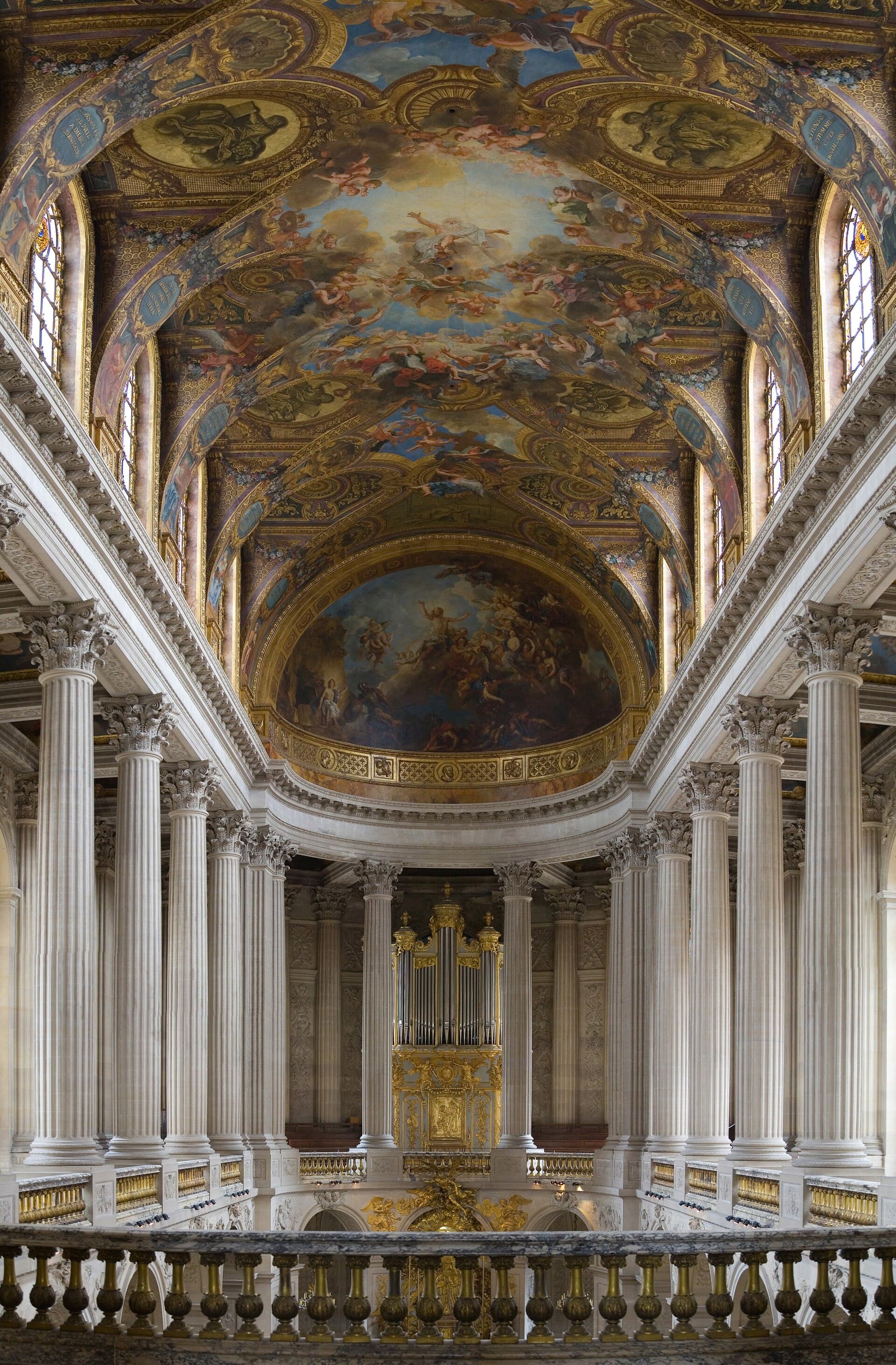 Versailles Chapel - July 2006.jpg