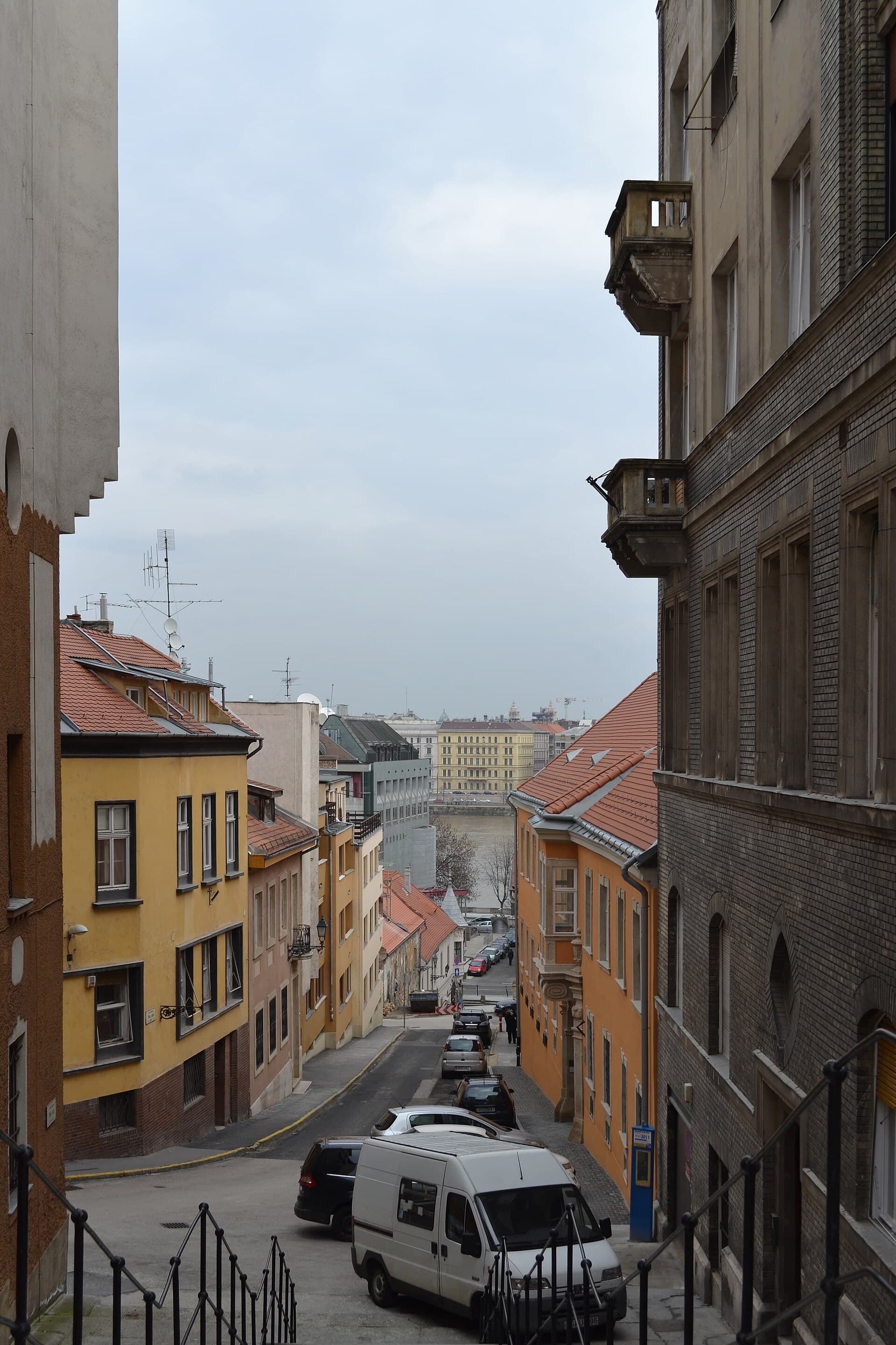 Streets of Buda Castle Quarter, Budapest 5.jpg