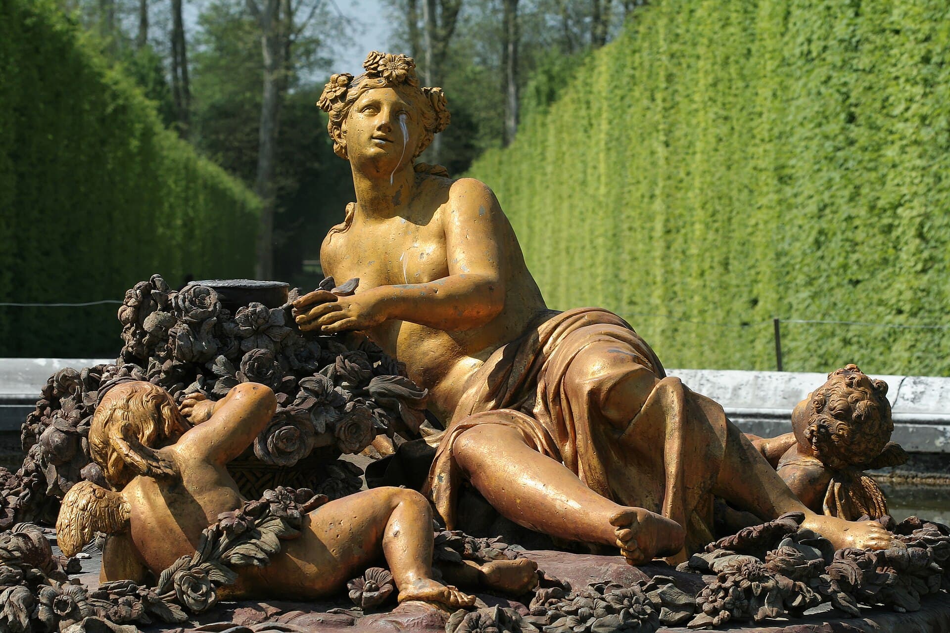 Parc de Versailles, Bassin de Flore, Jean-Baptiste Tuby (1672-79) 07.jpg