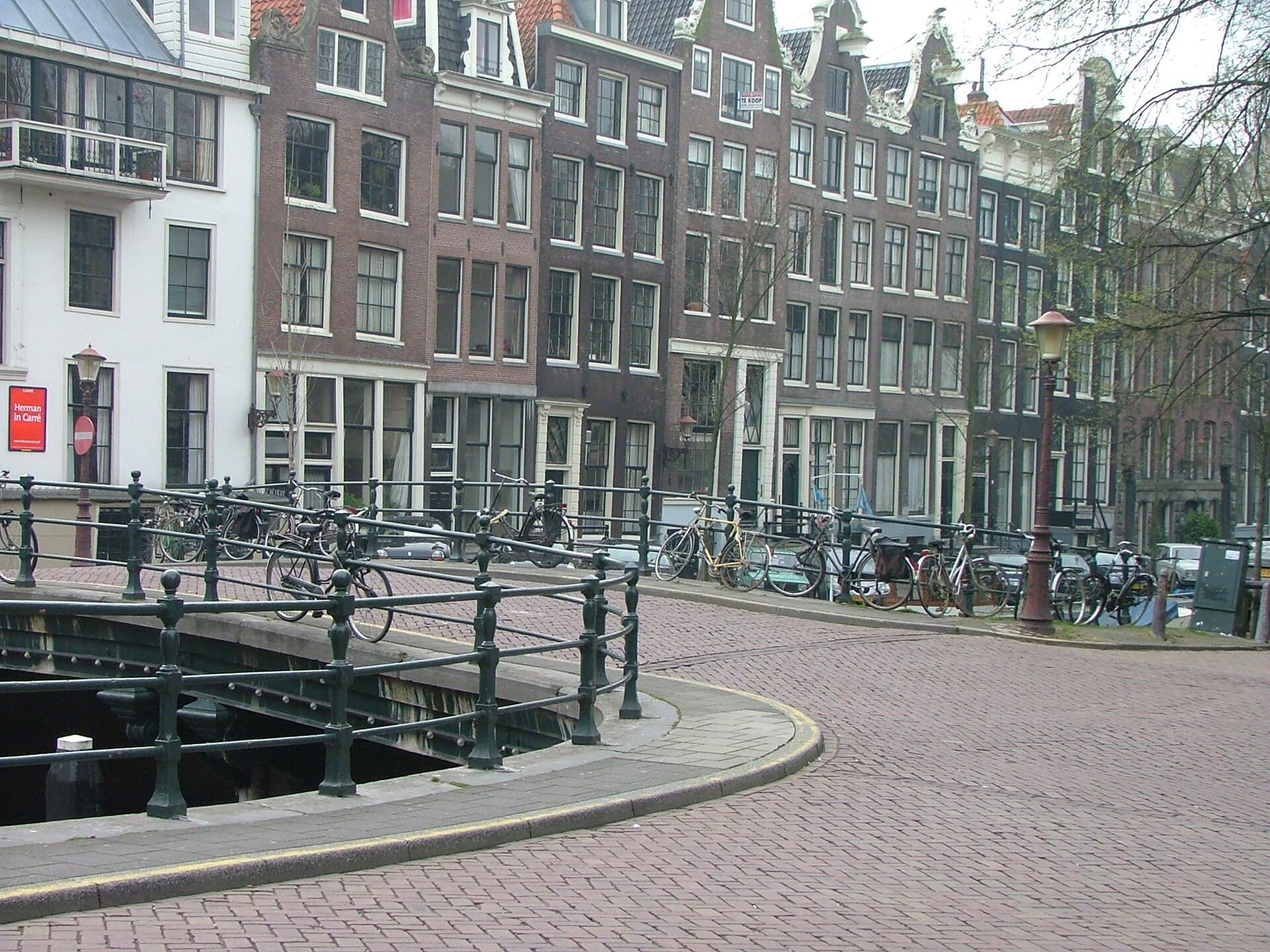 Amsterdam - Netherlands (5131978324).jpg