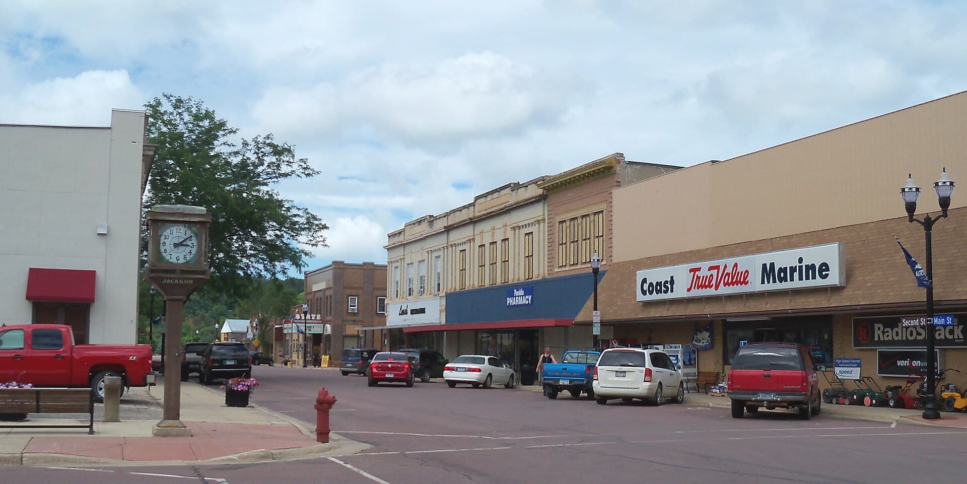 Jackson MN 1.jpg