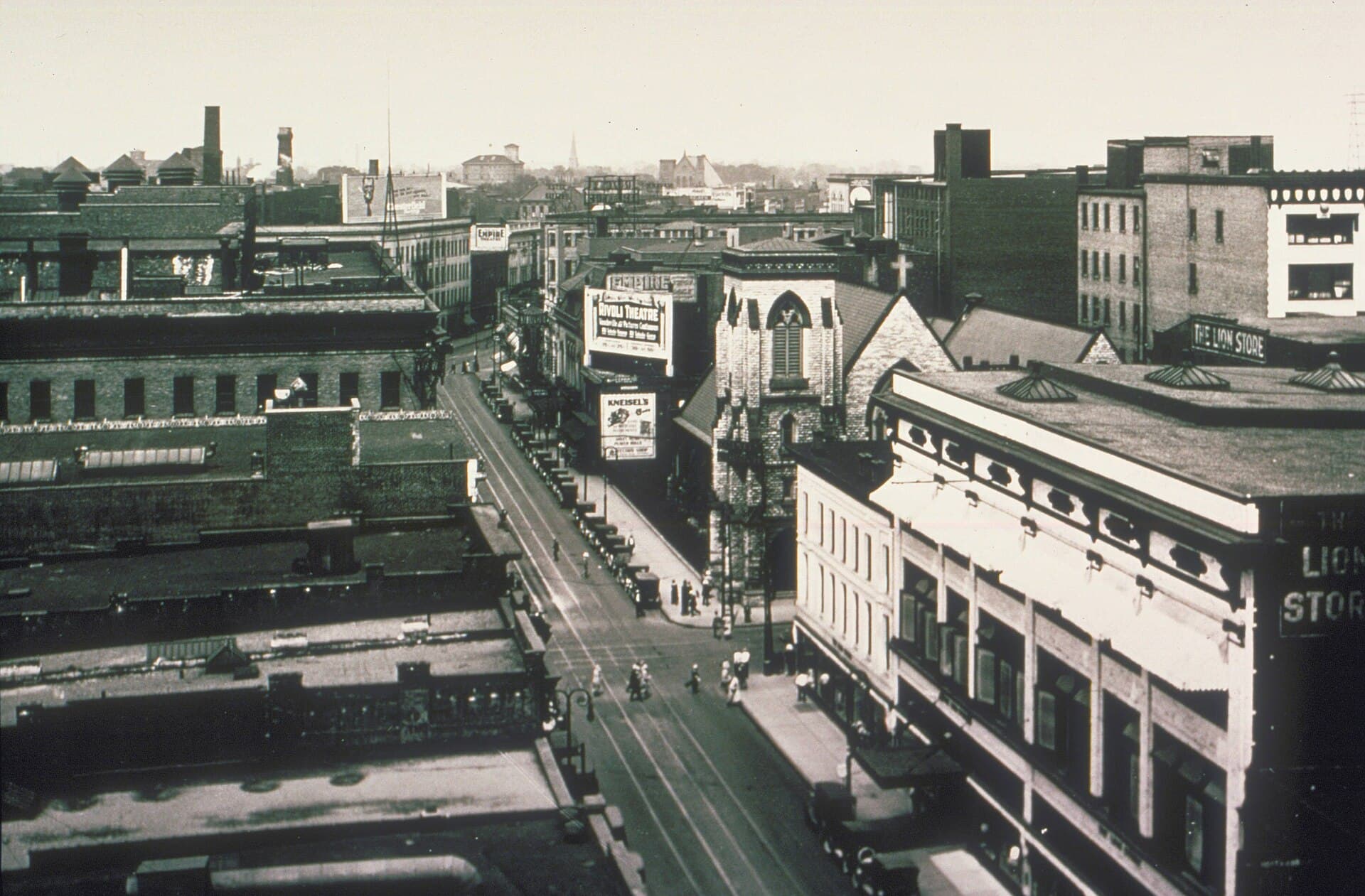 Adams Street (aerial view), Toledo, Ohio.jpg