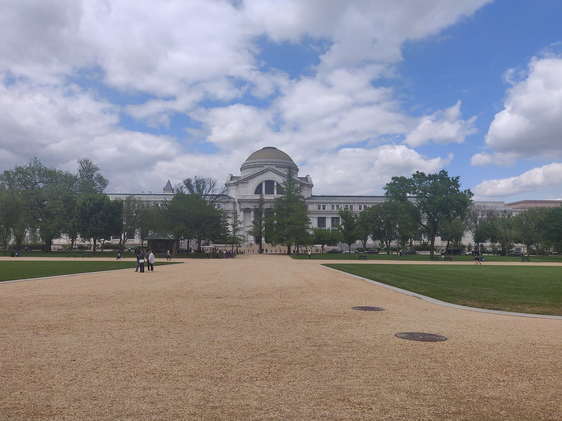 National Museum of Natural History 2.jpg