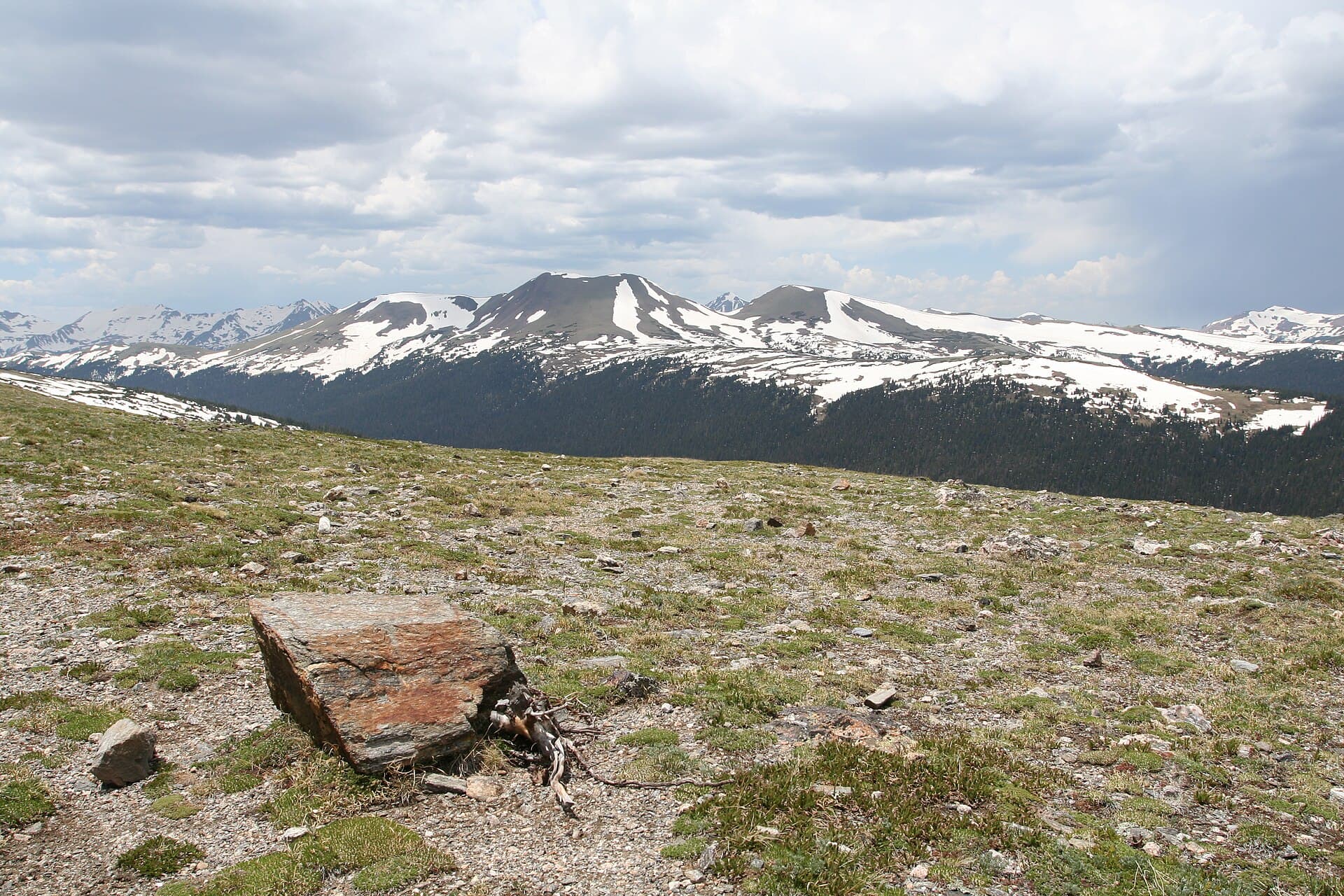 RockyMountainsNationalParkColorado.jpg