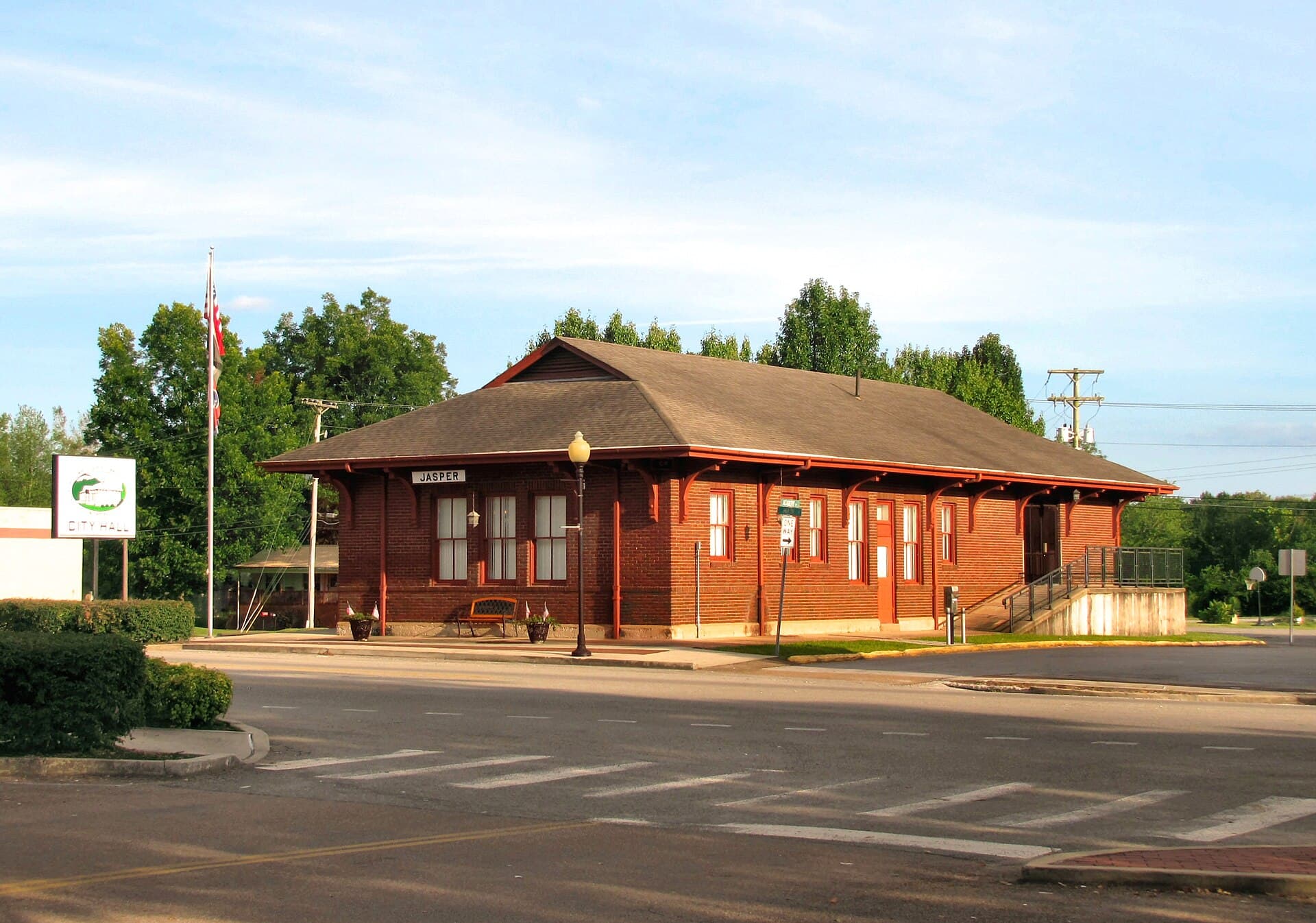 Jasper-City-Hall-tn1.jpg