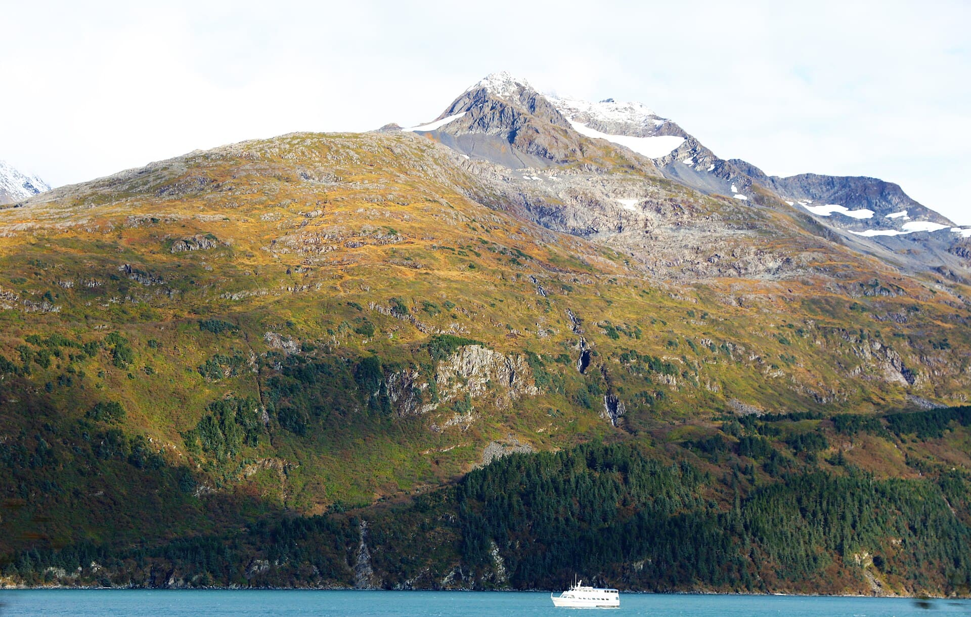 Whittier, Alaska ENBLA01.jpg