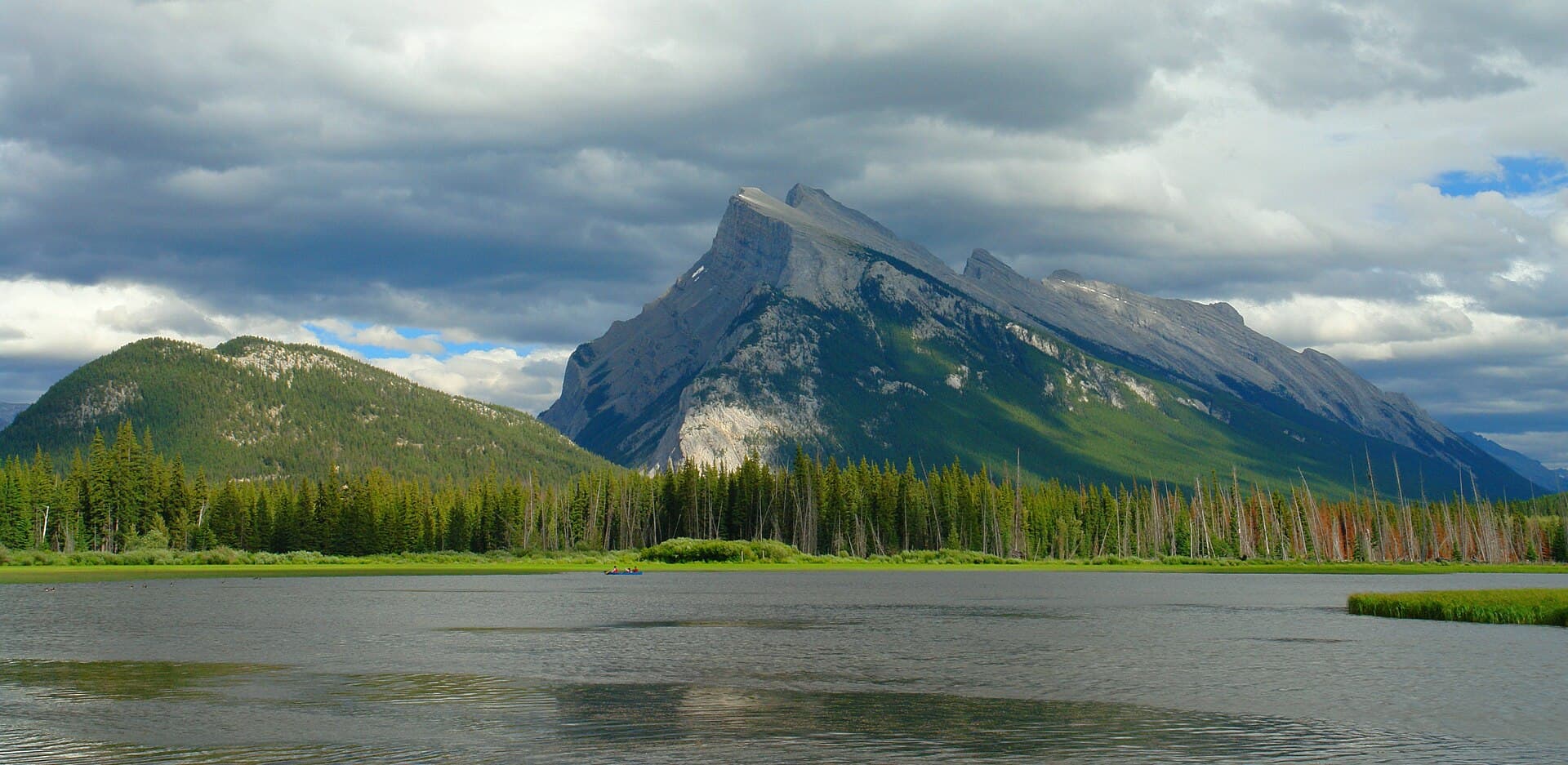 Vermilion Lakes.jpg