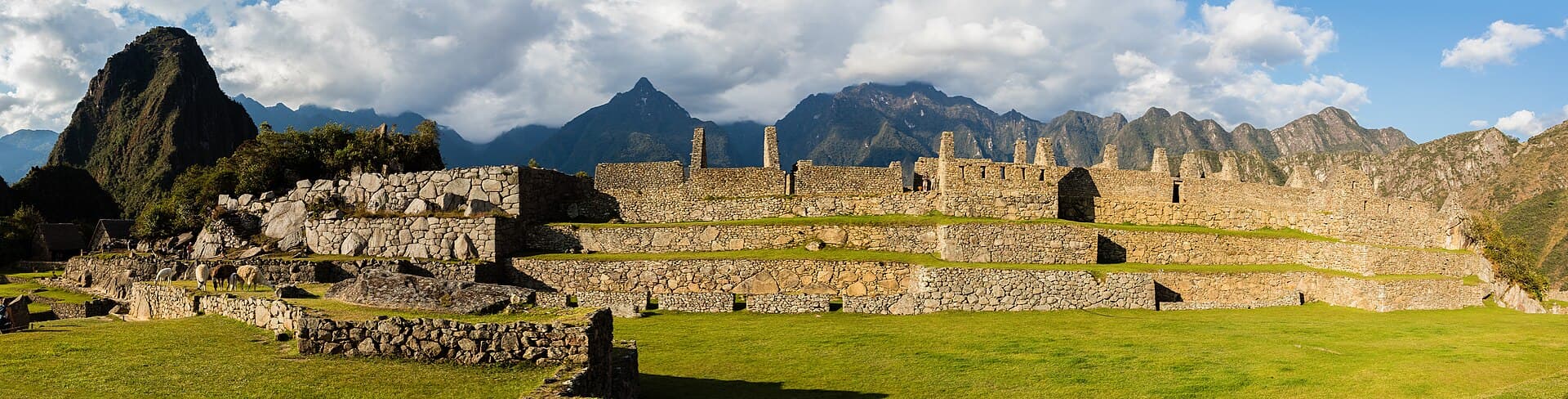 Machu Picchu, Perú, 2015-07-30, DD 61-64 PAN.jpg