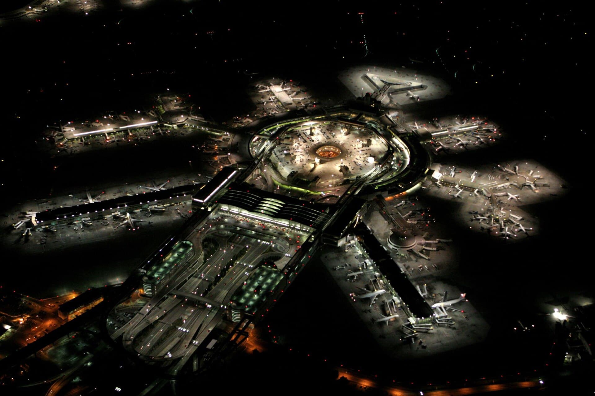 San Francisco International Airport at night.jpg
