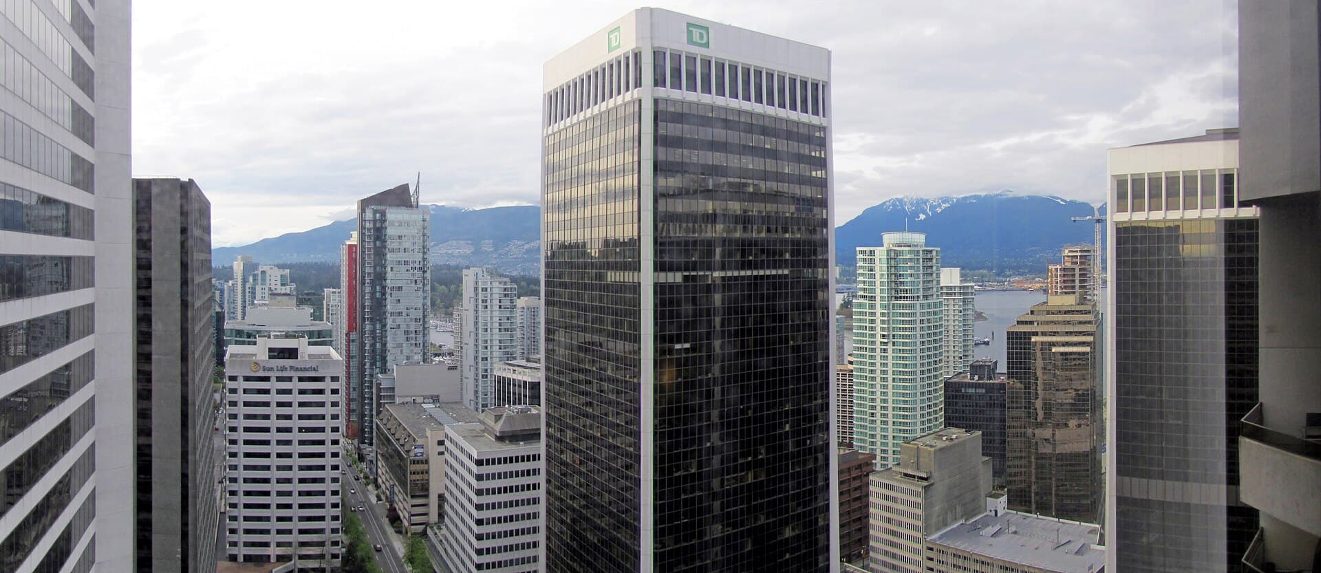Around Vancouver, British Columbia (470090) (9441461581).jpg
