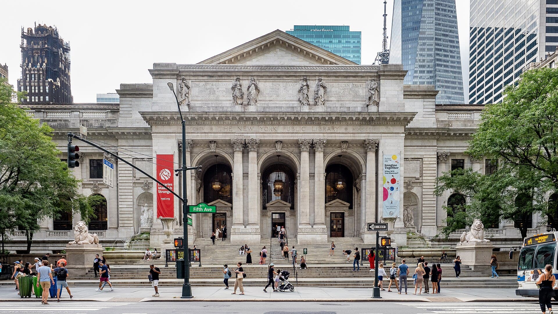 New York Public Library - Main Branch (51396225599).jpg