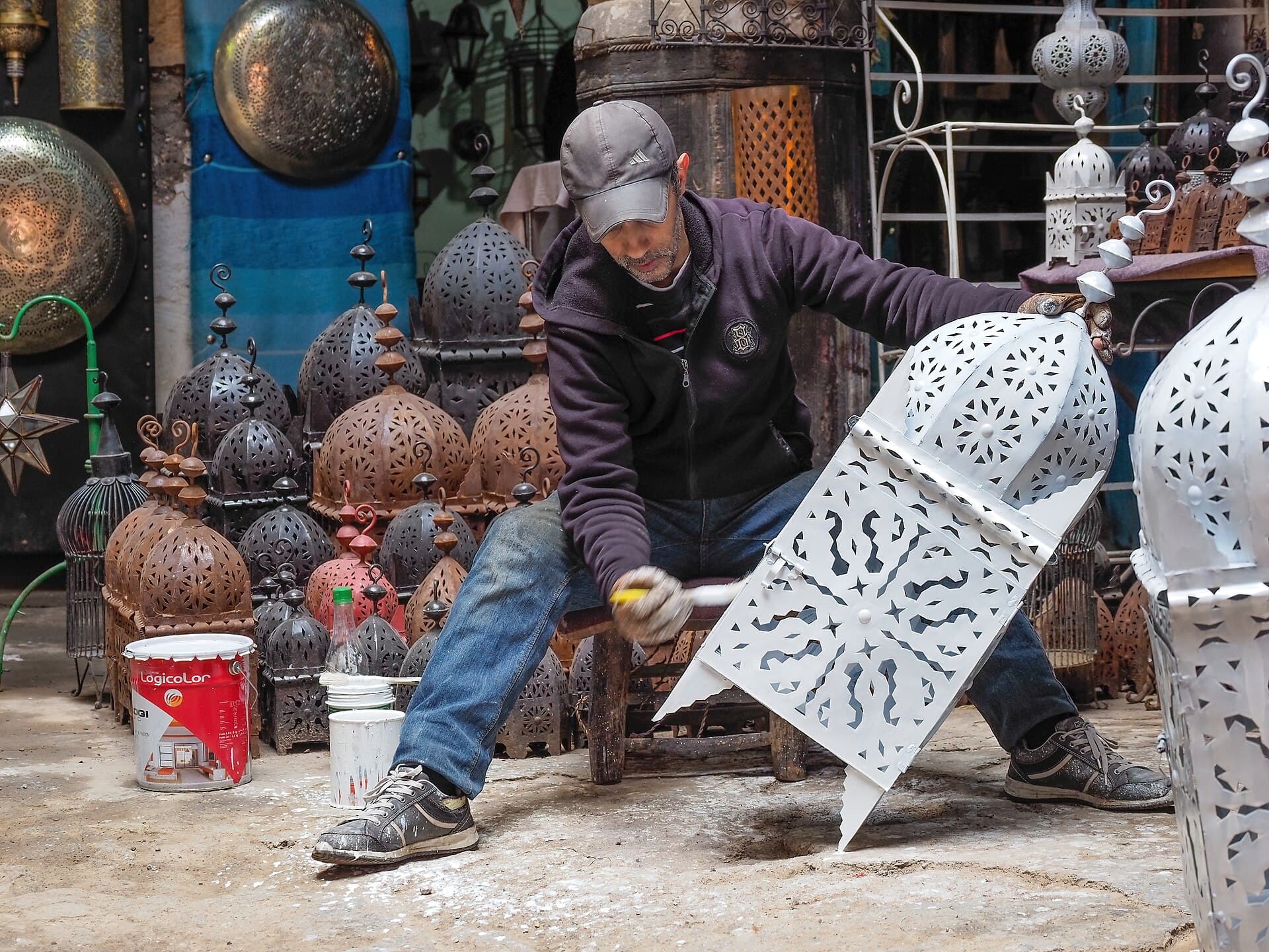 Lamp maker, Medina of Marrakech.jpg